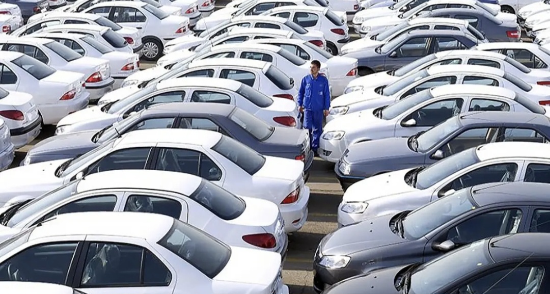 رکود ادامه‌دار در بازار خودرو و کاهش تولید خودروسازان